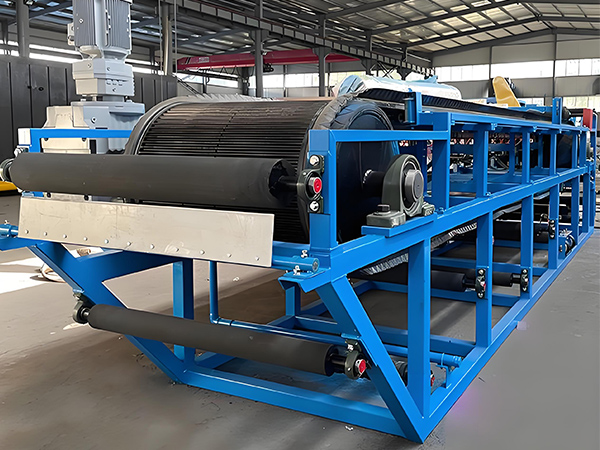 Horizontaliųjų diržų filtras