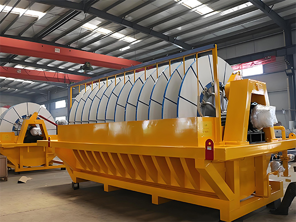 Keraminis vakuuminis filtras