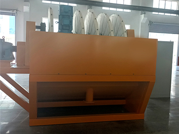 Nuolatinis rotuojančio disko filtras