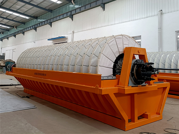 Nuolatinis rotuojančio disko filtras