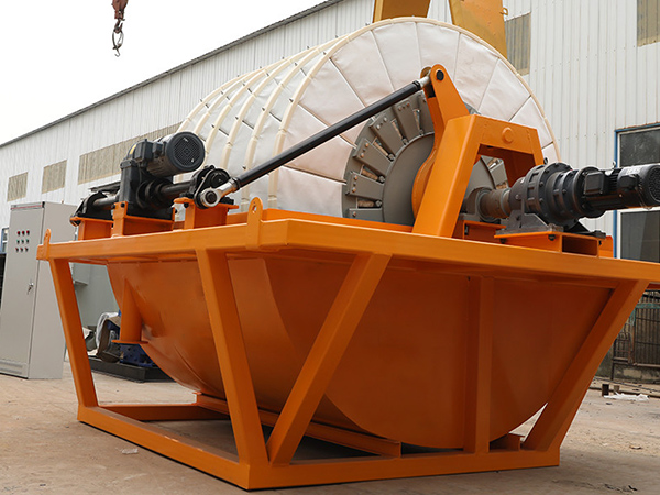 Rotary vakuuminio disko filtras